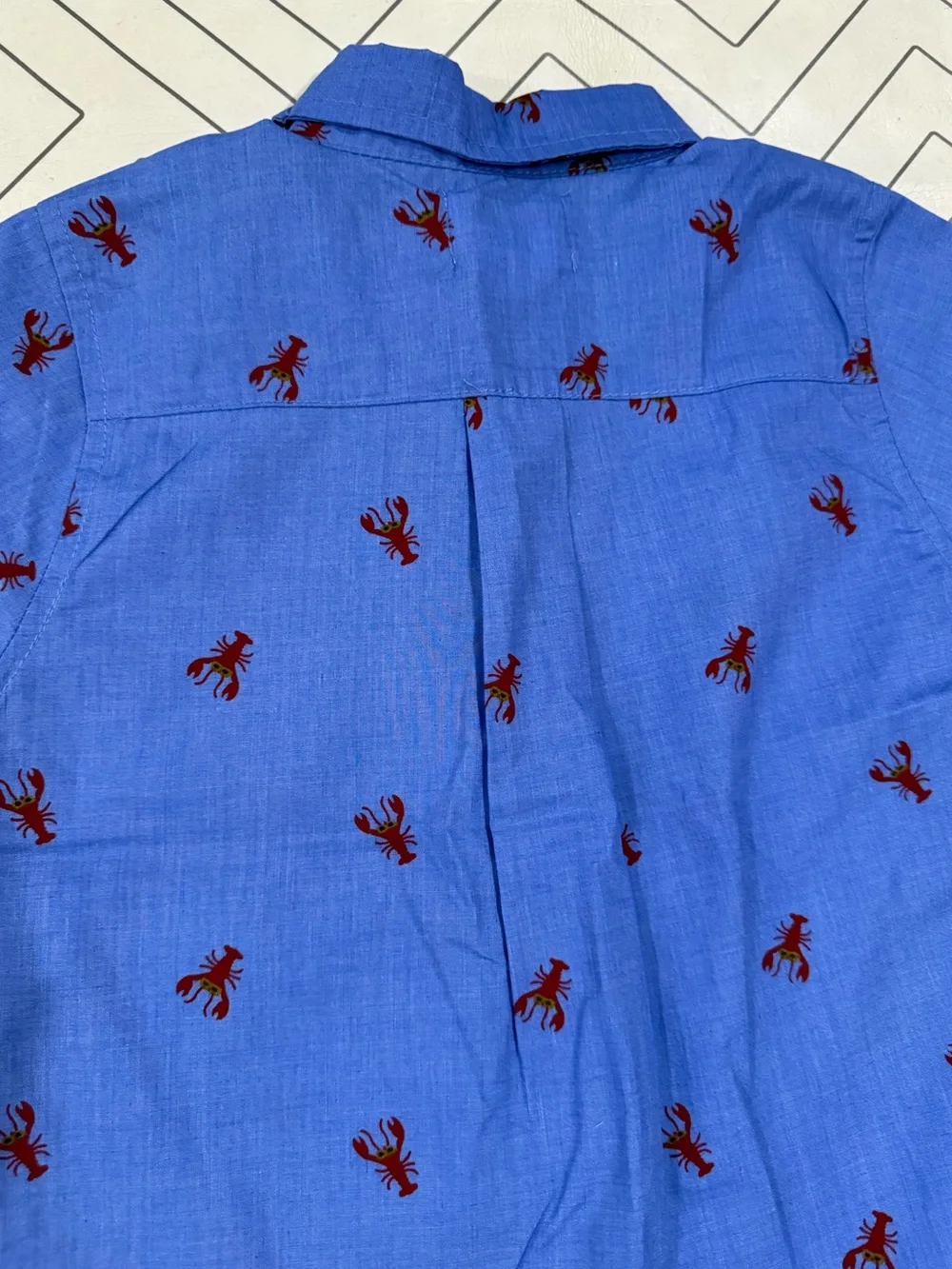 NWT Alex & Jack Short-Sleeve Button-Up Shirt with Lobster Print